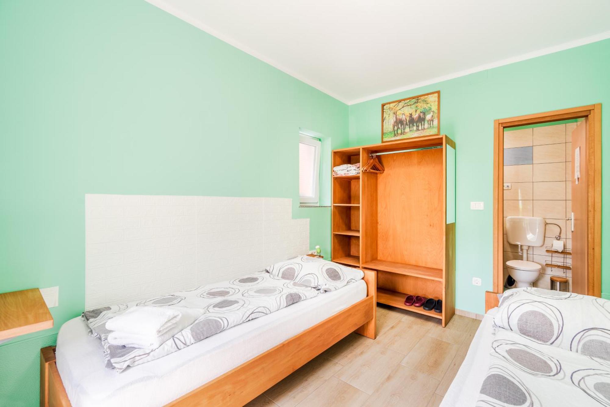 Apartments Orhideja Tolmin Luaran gambar
